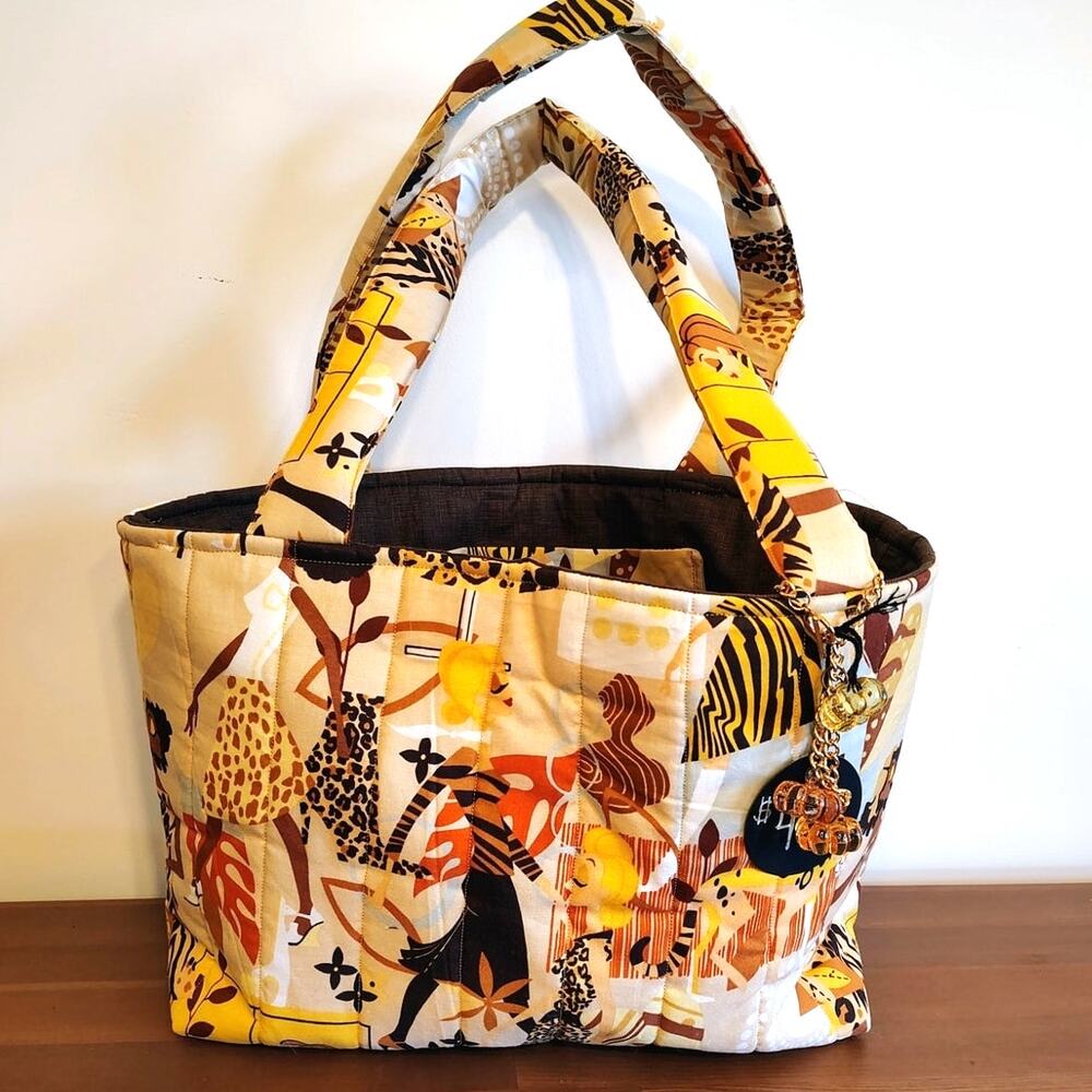 Urban Jungle Print Quilted Shoulder Tote